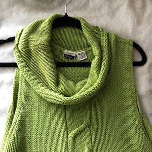 Green Sleeveless Top